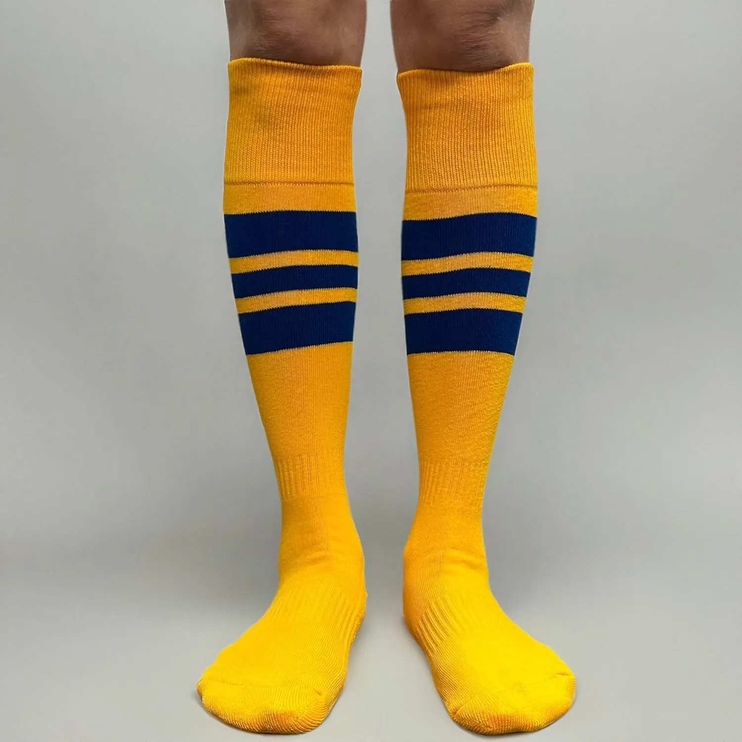 COUVER Men's Cushioned Knee High Sports Striped Socks