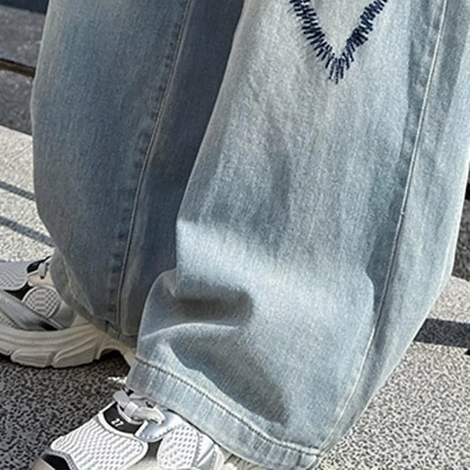 Girls Wide Leg Jeans Denim Elastic Wasit Mushroom Applique Y2k Street Pants Fashion Baggy Straight Trousers Kids Clothes