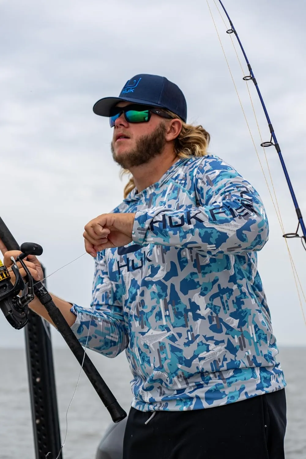 HUK Men's Kc Scott Patterned Pursuit Hoodie, Hooded Fishing Shirt