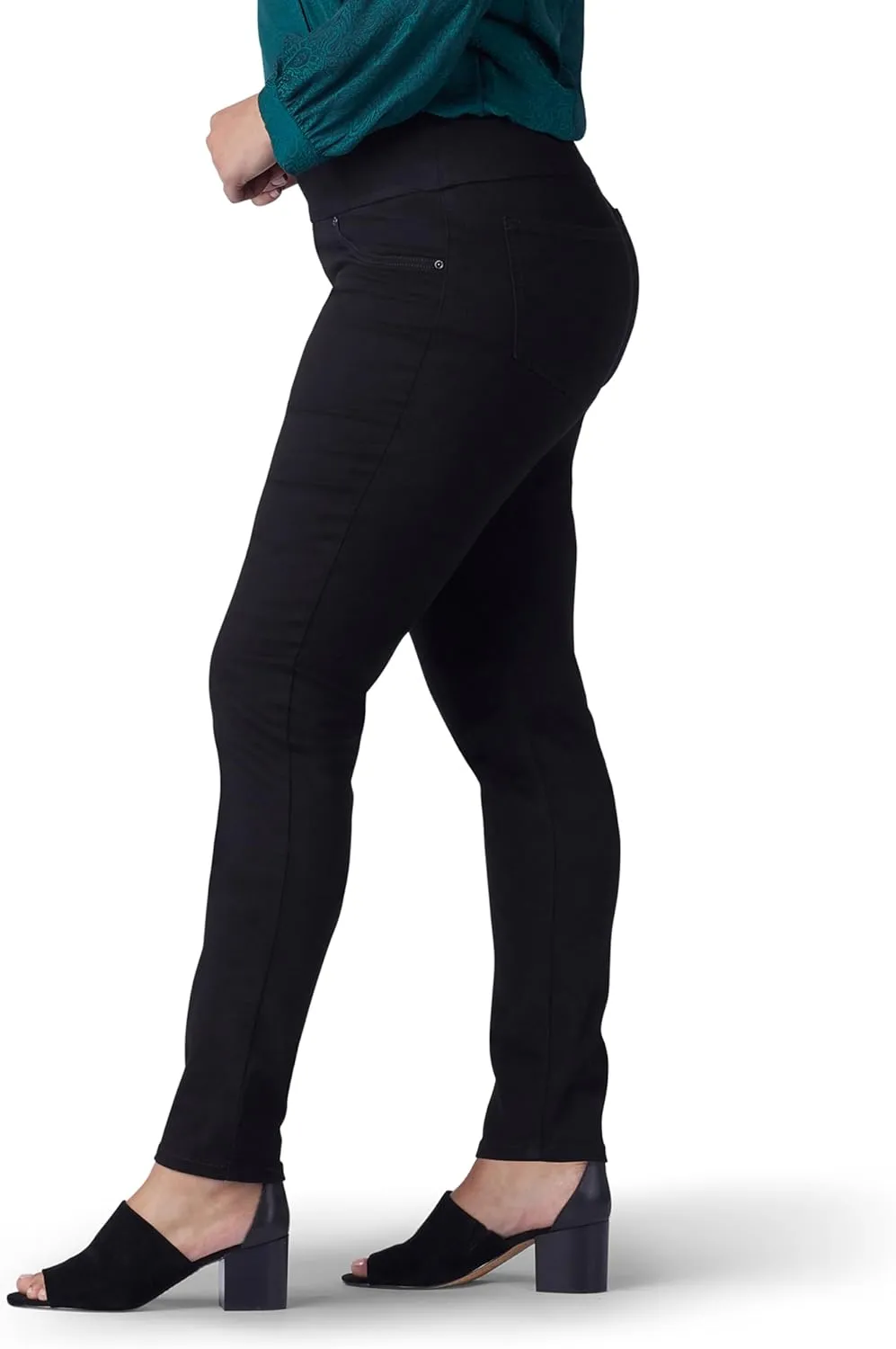 Lee womens Plus Size Sculpting Slim Fit Skinny Leg Pull on Jean