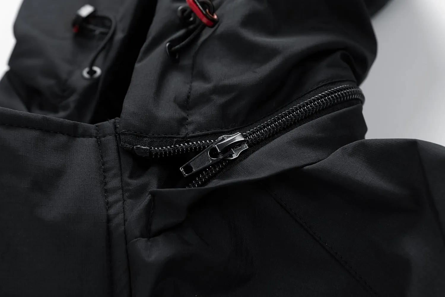 Men's Mountaineering Warm Winter Jacket Hooded Warm Removable Jacket Multi-Pocket Rain Jacket