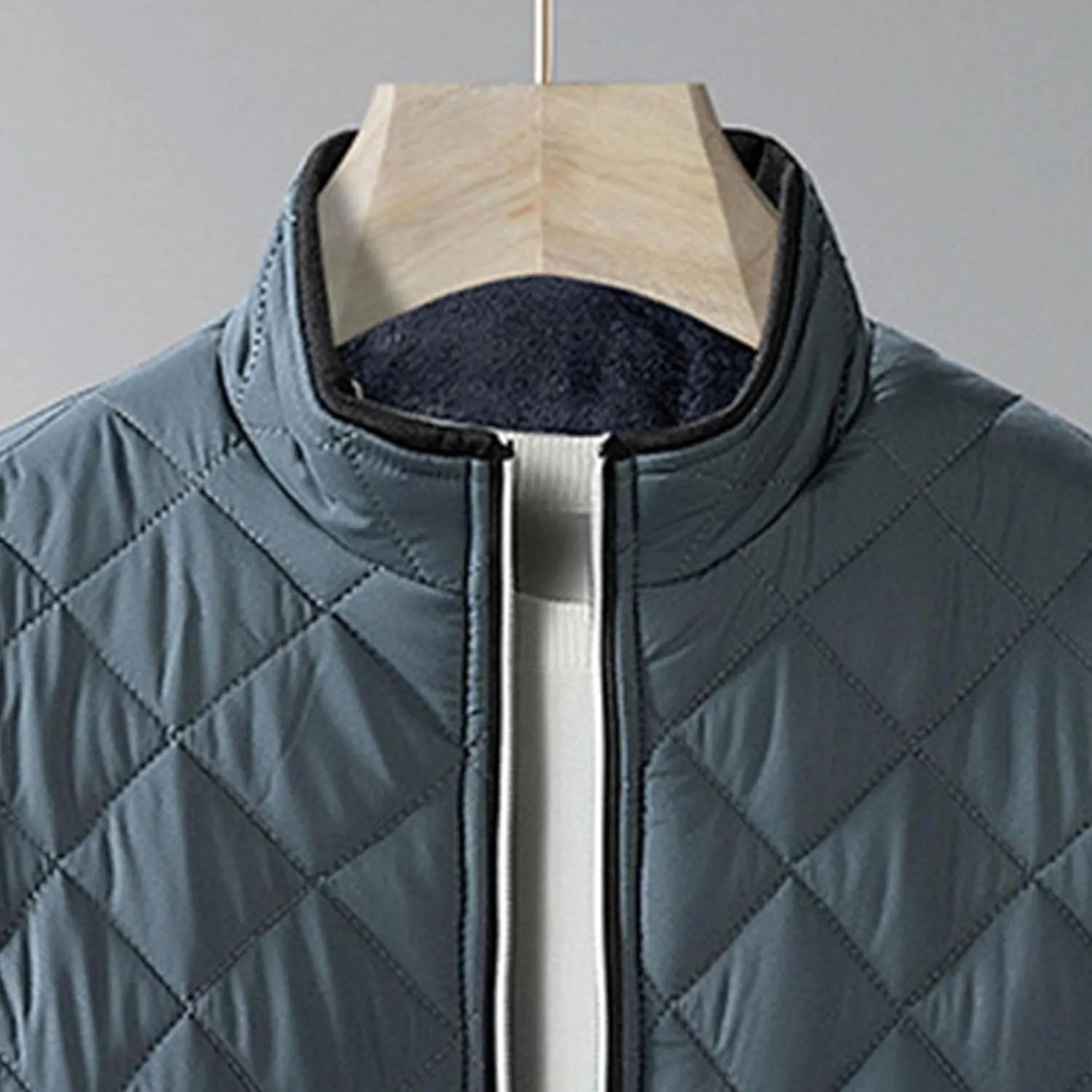 Men's Padded Bomber Jacket Winter Sherpa Lined Warm Padded Coat Casual Windproof Warm Quilted Outwear