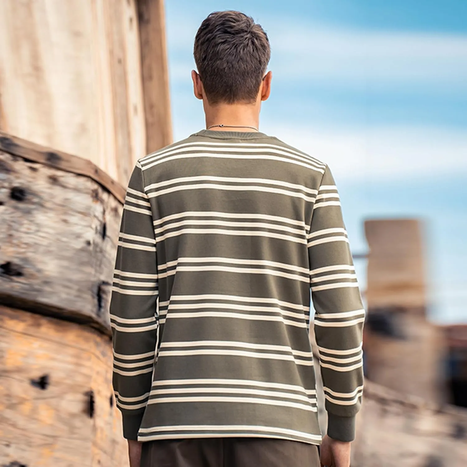 Men's Striped Long Sleeved T-Shirt, Casual Round Neck Long Sleeved Top, Regular-Fit Daily Striped T-Shirt Basic Style