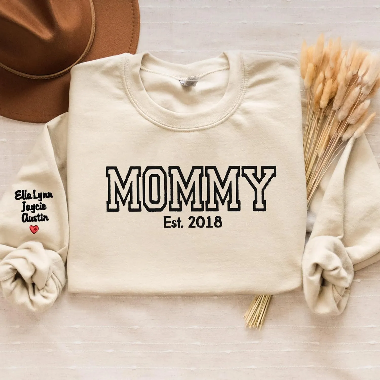 NAZENTI Custom Embroidered Sweatshirt for Grandma, Personalized Mom Embroidered Sweatshirt, Grandma EST Crewneck