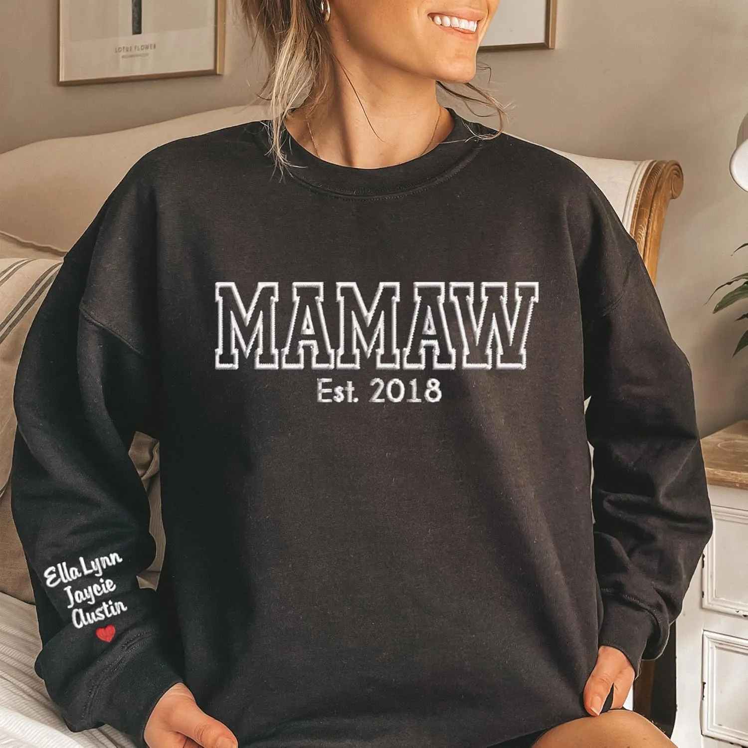 NAZENTI Custom Embroidered Sweatshirt for Grandma, Personalized Mom Embroidered Sweatshirt, Grandma EST Crewneck