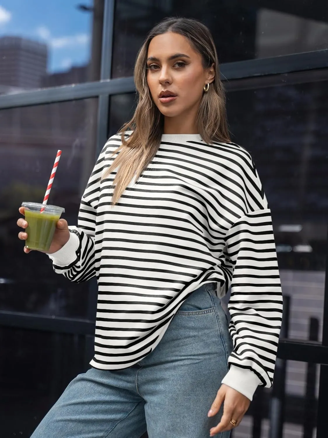 Trendy Queen Women's Oversized Crewneck Striped Sweatshirt