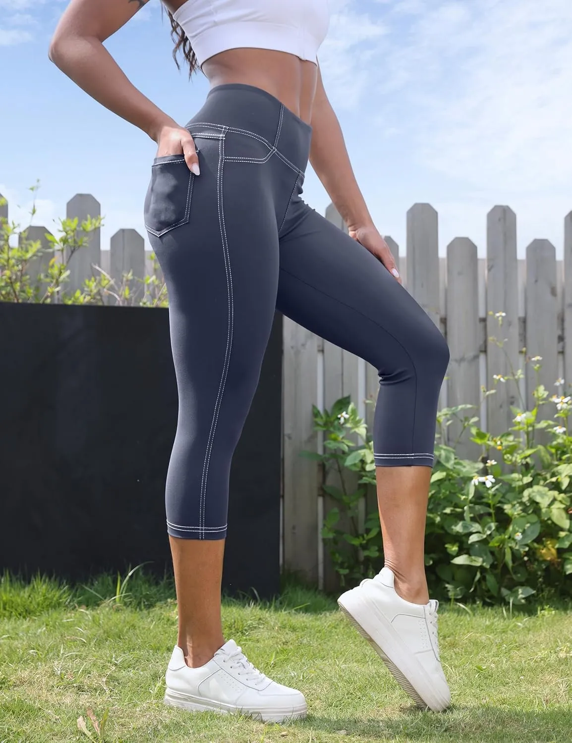 VOOVEEYA Capri Leggings for Women, High Waisted Yoga Pants with Back Pockets Crop Workout Capris Pants