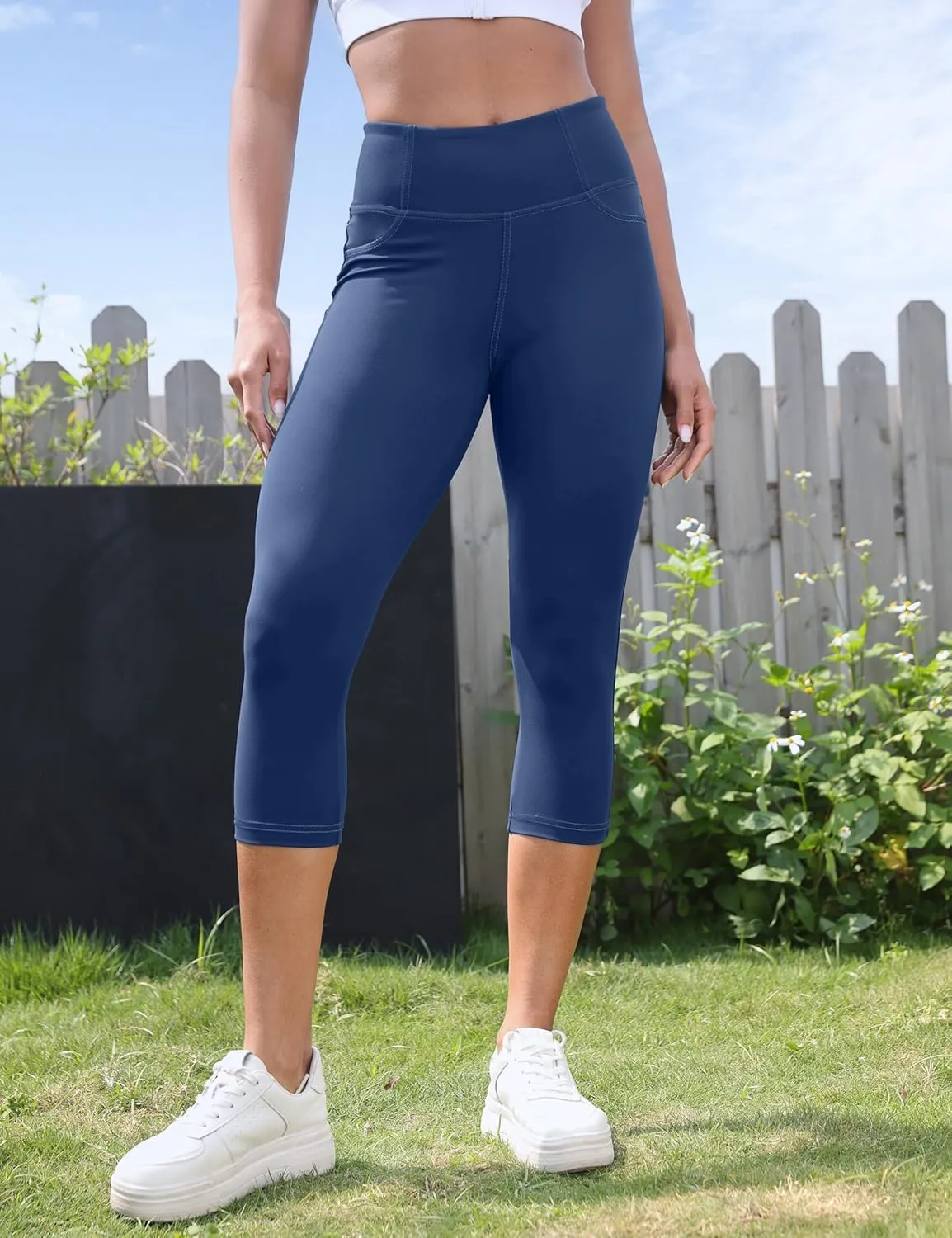 VOOVEEYA Capri Leggings for Women, High Waisted Yoga Pants with Back Pockets Crop Workout Capris Pants