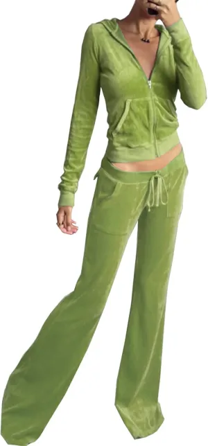 Women's 2 Piece Velour Tracksuit Set Heart Print Long Sleeve Zipper Hoodie Cropped Jacket and Sweatpants Y2K Sweatsuit Set