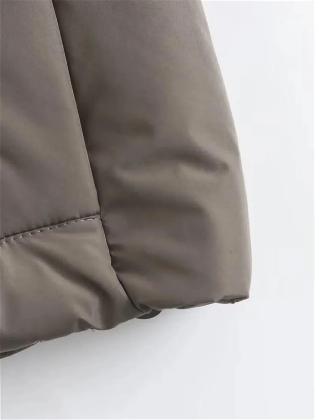 Women's High Collar Hooded Short Puffer Jacket Winter Thickened Warm Quilted Down Coat Windproof Warm Parkas