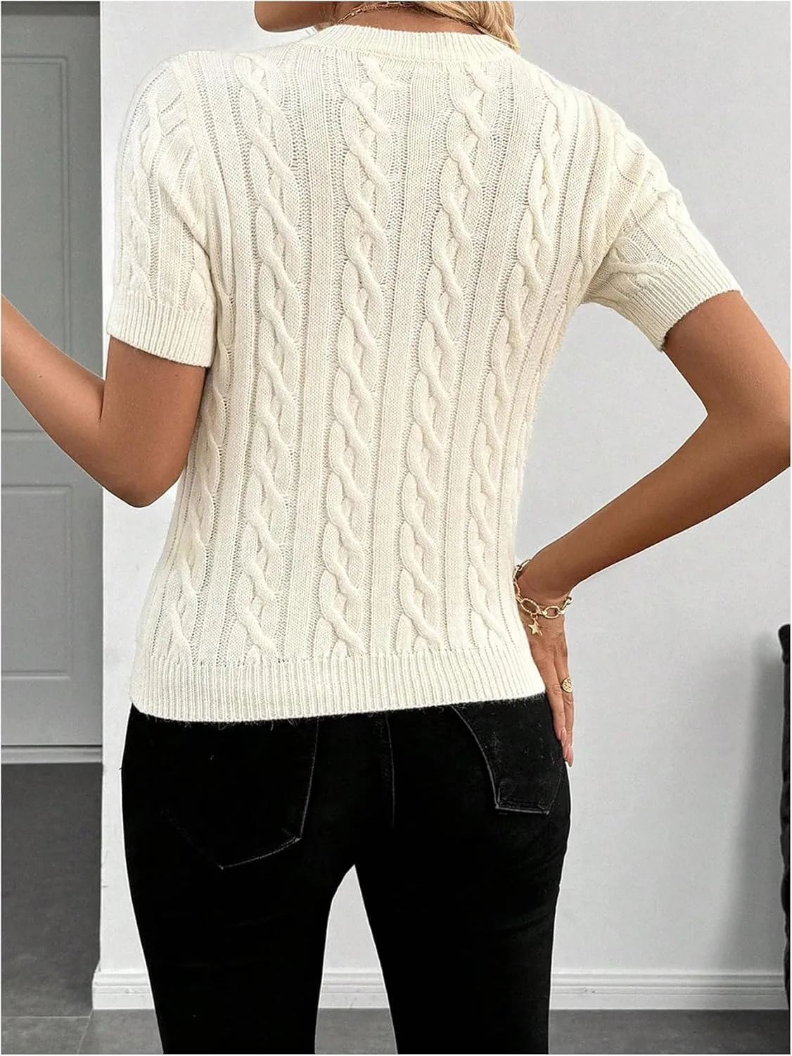 Women's Short Sleeve Cable Knit Sweater Crewneck Slim Fit Knit Pullover Tops Knitwear